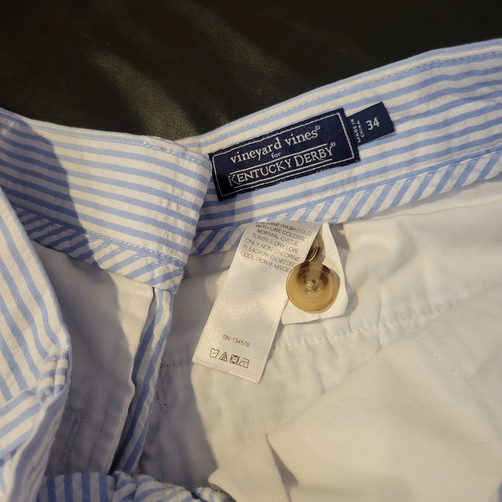 Vineyard Vines Light Blue Striped Shorts with Embroidered Whales - Picture 3 of 6